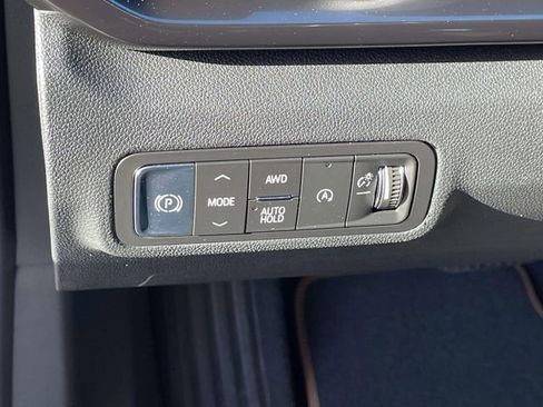 New 2026 GMC Terrain AT4 w/ Convenience Package III image 18