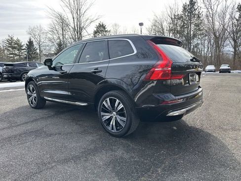 Certified 2023 Volvo XC60 B5 Plus image 6