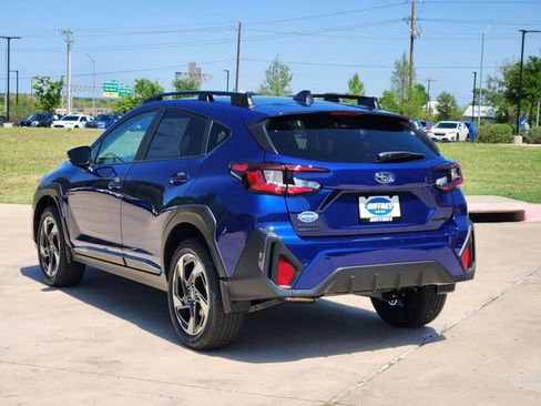 New 2026 Subaru Crosstrek 2.5i Limited AWD/4WD image 3