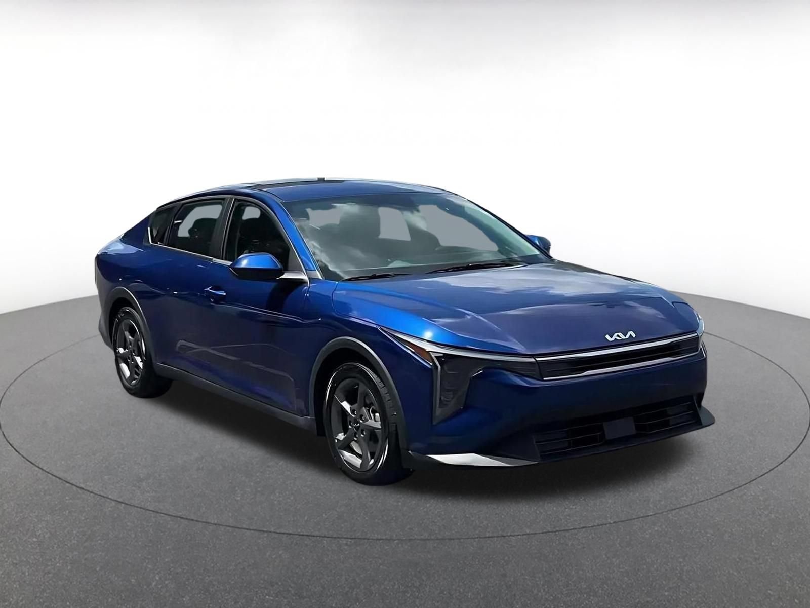 Used 2025 Kia K4 FWD image 3