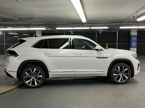 New 2026 Volkswagen Atlas Cross Sport SEL Premium R-Line AWD/4WD image 40