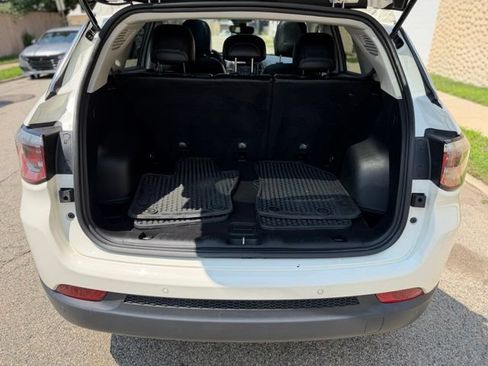 Used 2020 Jeep Compass Latitude AWD/4WD image 8