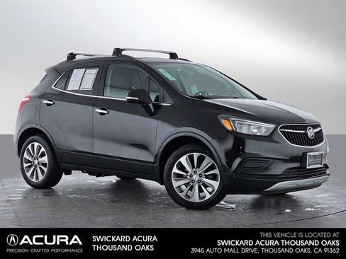 Used 2018 Buick Encore Preferred image 1