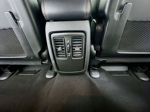 Used 2023 Dodge Durango GT AWD/4WD image 37
