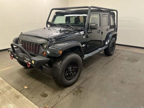 Used 2013 Jeep Wrangler Sport image 3