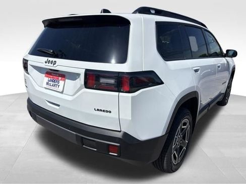 New 2026 Jeep Cherokee Laredo AWD/4WD image 5