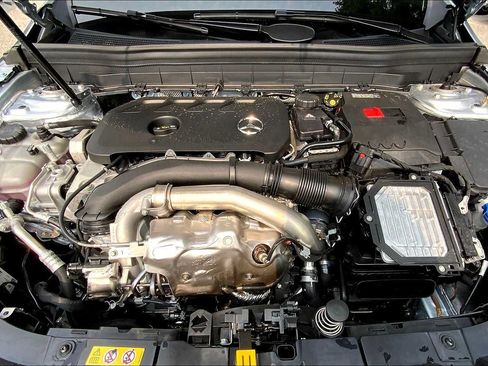 Certified 2026 Mercedes-Benz GLB 250 4MATIC image 20