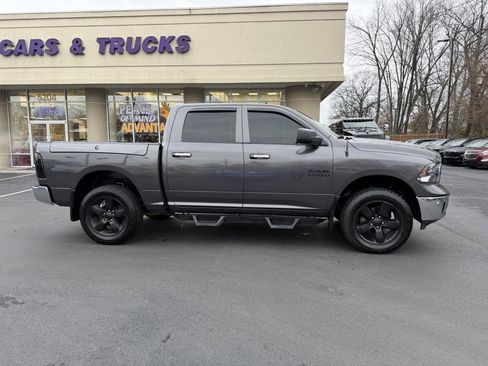 Used 2017 RAM 1500 Big Horn image 7