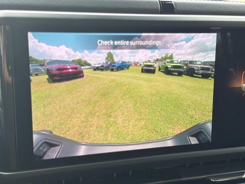 New 2026 Jeep Gladiator Sport AWD/4WD image 38