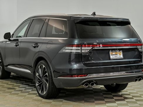 Used 2023 Lincoln Aviator Reserve w/ Equipment Group 201A AWD/4WD image 6