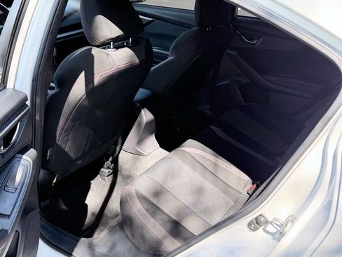 Used 2018 Subaru Impreza 2.0i Sport image 17