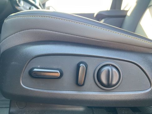 Used 2024 Chevrolet Trax ACTIV image 9