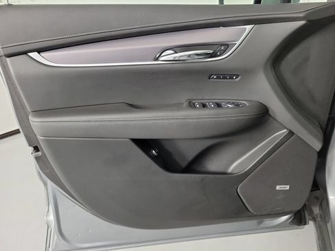 Certified 2024 Cadillac XT6 Luxury w/ LPO, Floor Liner Package FWD image 20