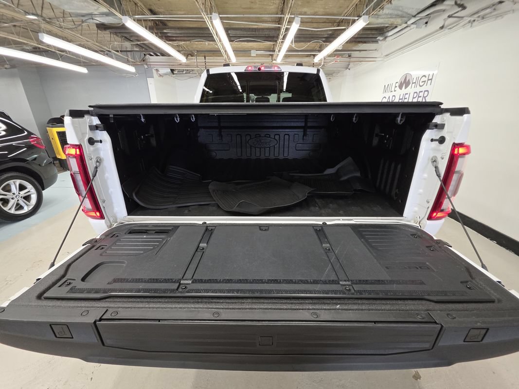 Used 2022 Ford F150 Raptor w/ Raptor 37 Performance Package AWD/4WD image 23