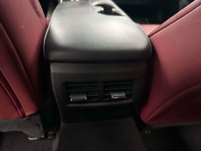 Used 2020 Lexus IS 350 F Sport AWD/4WD image 31