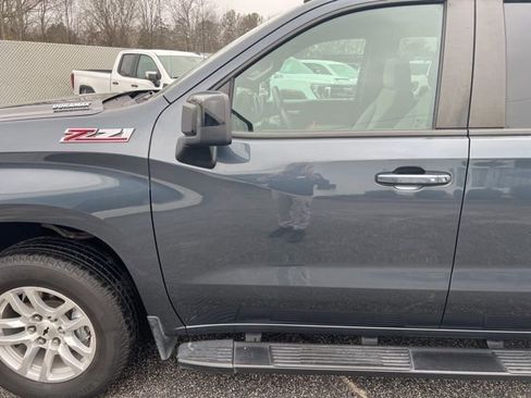 Used 2021 Chevrolet Silverado 1500 RST w/ Z71 Off-Road Package image 11