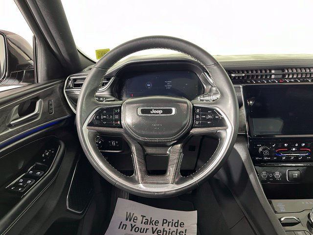 Used 2023 Jeep Grand Cherokee Overland AWD/4WD image 20