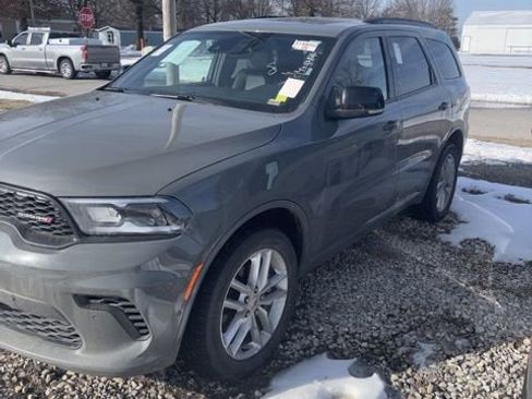 Used 2025 Dodge Durango GT image 1