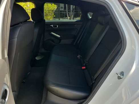 Used 2024 Honda Civic Sport image 17