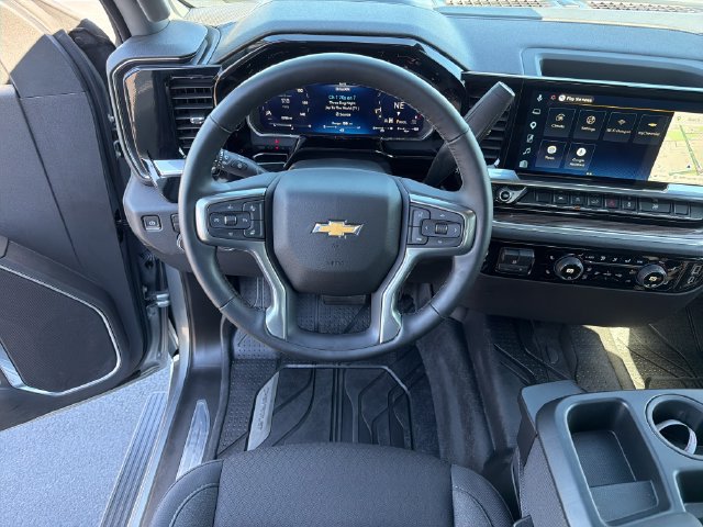 Certified 2026 Chevrolet Silverado 1500 LT AWD/4WD image 13