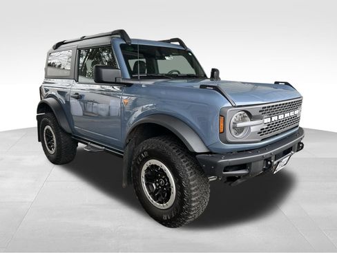 Used 2024 Ford Bronco Badlands w/ Sasquatch Package image 3