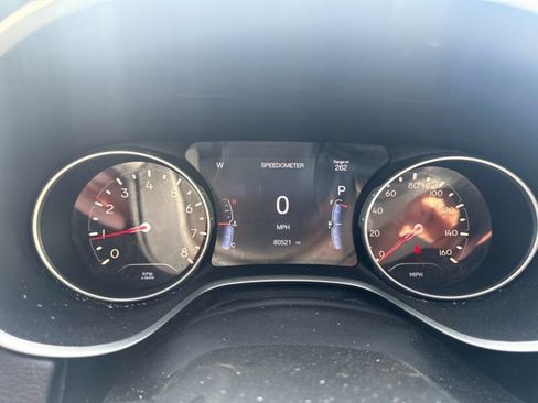 Used 2018 Jeep Compass Latitude w/ Popular Equipment Group image 17