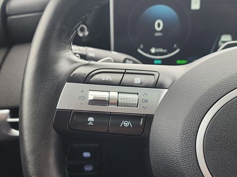 Used 2025 Hyundai Tucson Limited image 33