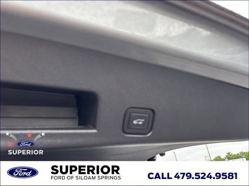 Used 2025 Chevrolet Traverse Z71 w/ Enhanced Driving Package AWD/4WD image 9