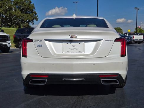 Used 2022 Cadillac CT5 Premium Luxury RWD image 4