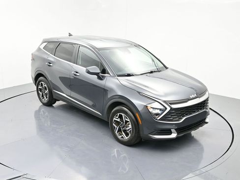 Used 2023 Kia Sportage LX image 16