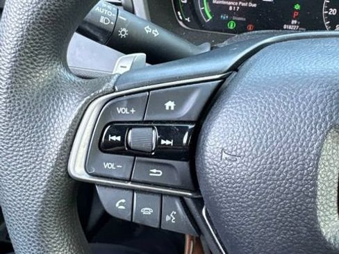 Used 2022 Honda Insight EX image 16