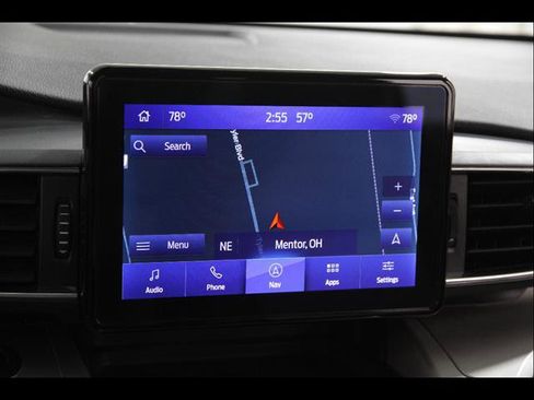 Certified 2022 Ford Explorer XLT w/ Equipment Group 202A AWD/4WD image 13