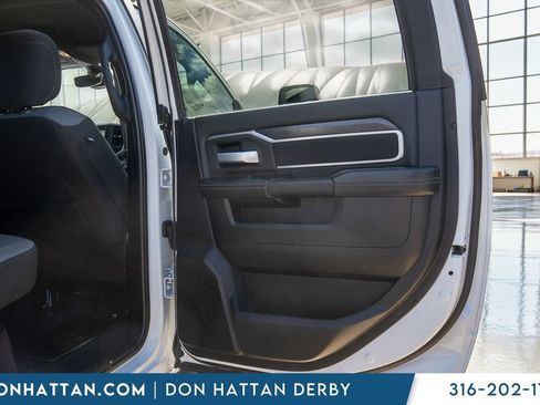 Used 2024 RAM 3500 Big Horn AWD/4WD image 28