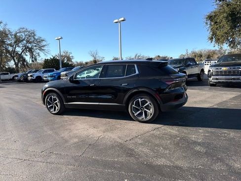 New 2026 Chevrolet Equinox EV LT image 7