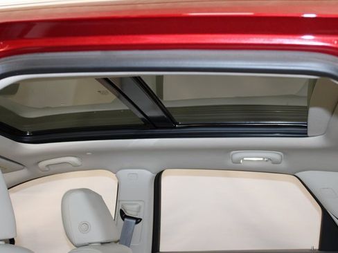 Certified 2023 Cadillac XT5 Premium Luxury w/ Technology Package image 11