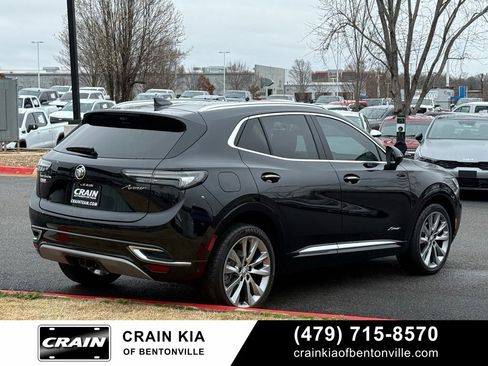 Used 2022 Buick Envision Avenir w/ Technology Package II FWD image 8