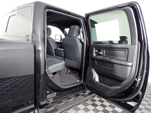 New 2026 RAM 2500 Tradesman AWD/4WD image 38