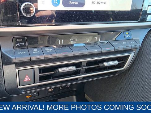 Used 2025 Toyota Camry LE image 19