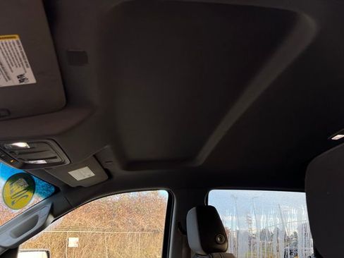 Used 2022 GMC Sierra 1500 SLE image 27