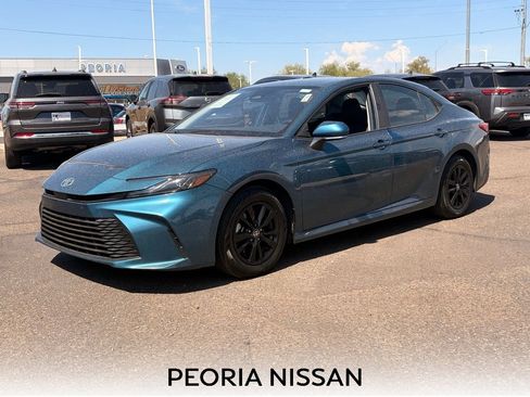 Used 2025 Toyota Camry LE FWD image 1