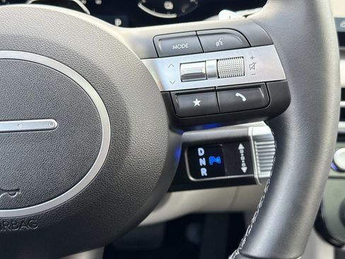 New 2025 Hyundai Tucson Limited image 6