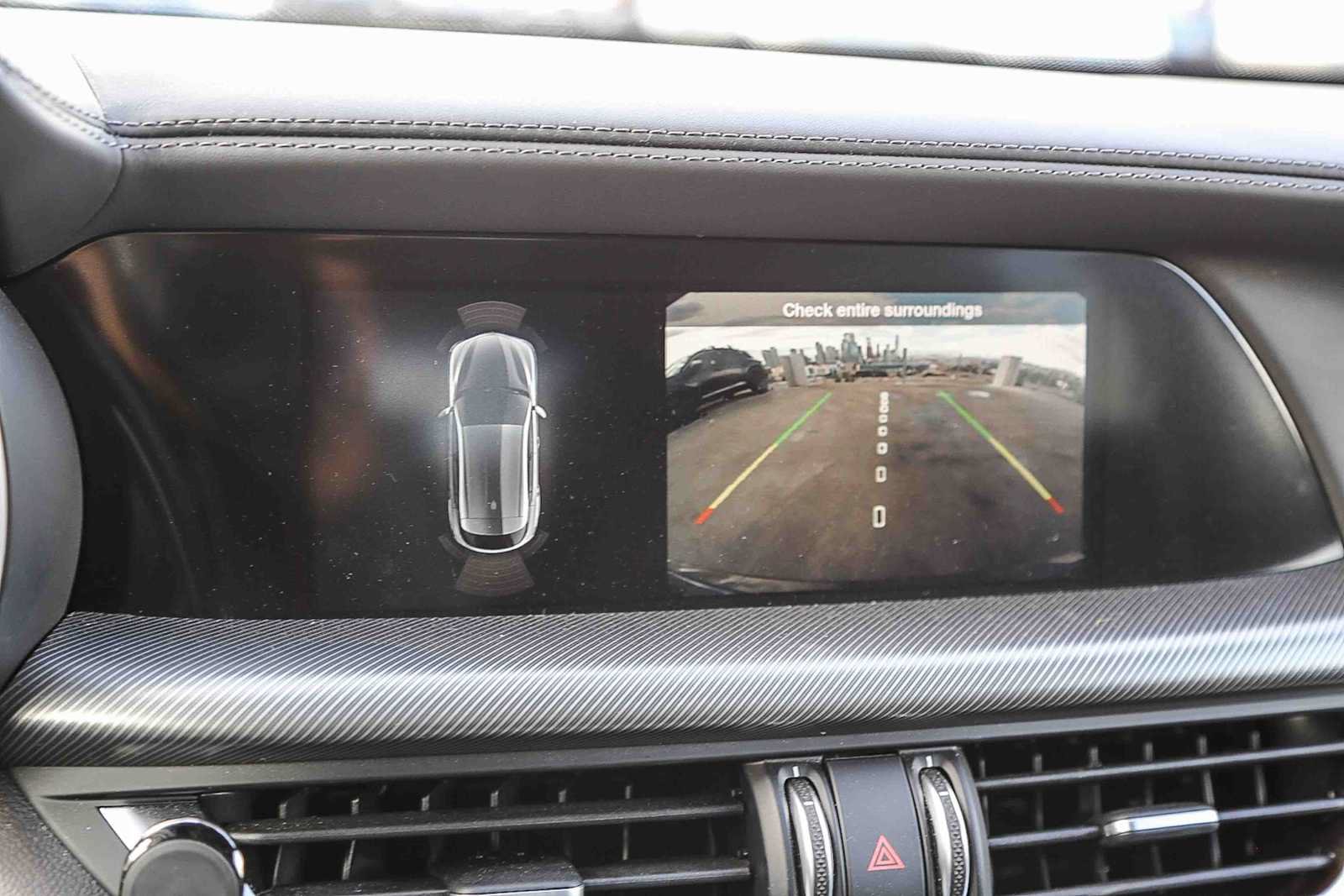 Used 2024 Alfa Romeo Stelvio Veloce AWD/4WD image 19