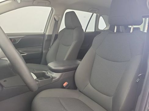 Used 2023 Toyota RAV4 LE FWD image 18