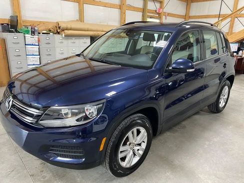 Used 2016 Volkswagen Tiguan S FWD image 12