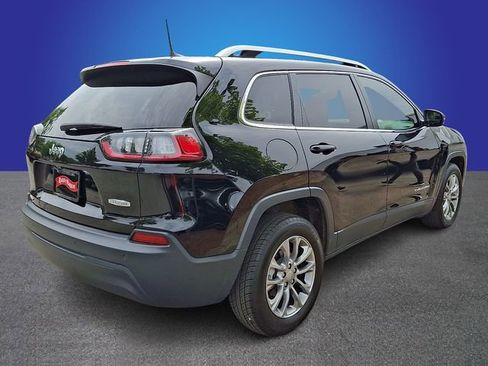 Used 2019 Jeep Cherokee Latitude Plus w/ Comfort/Convenience Group FWD image 5