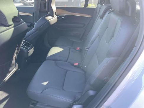 Used 2025 Volvo XC90 B6 Plus image 25