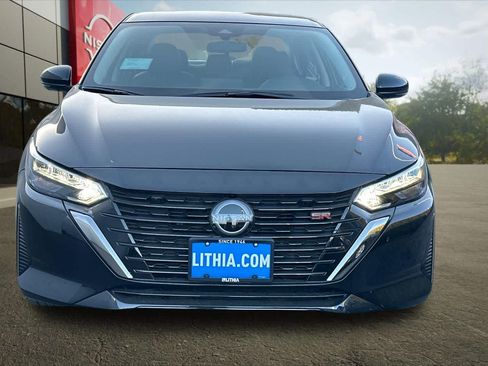 New 2025 Nissan Sentra SR w/ SR Premium Package image 11