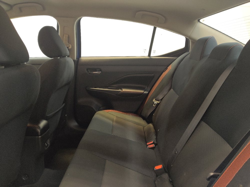 Used 2024 Nissan Versa SR FWD image 18