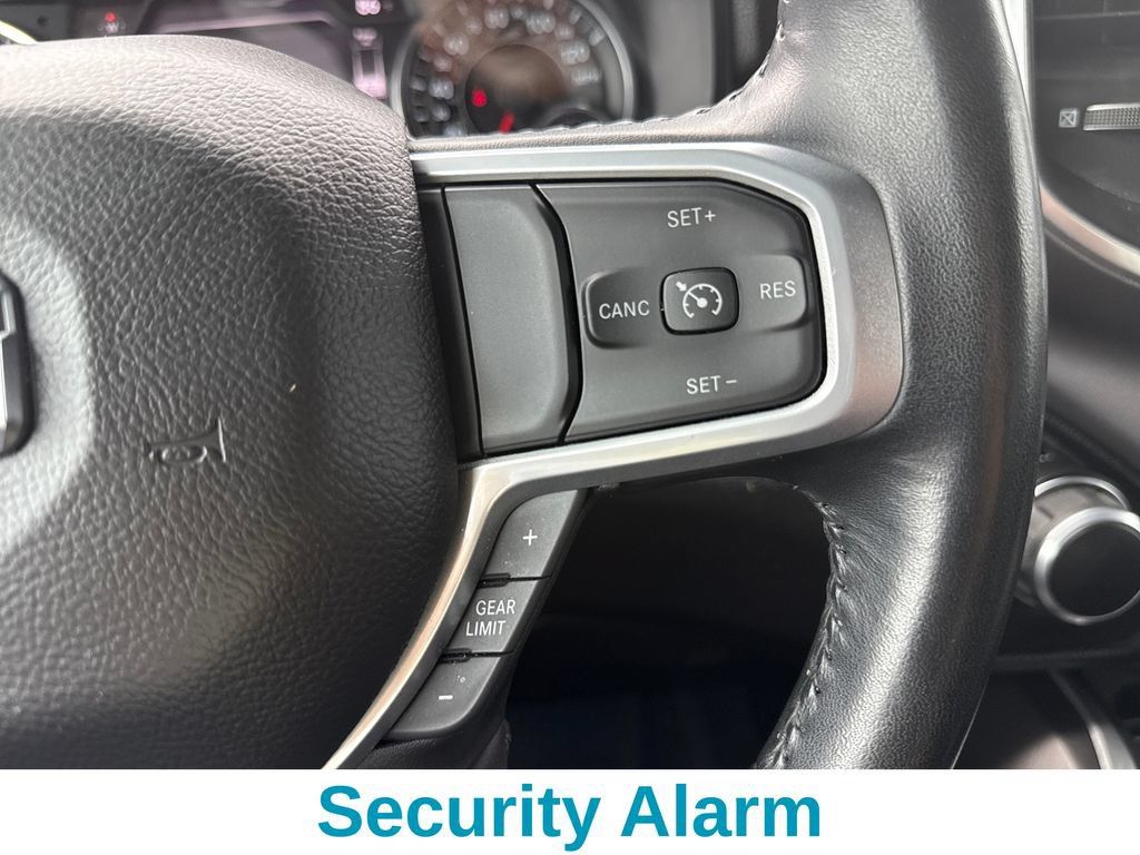 Used 2022 RAM 1500 Big Horn AWD/4WD image 17
