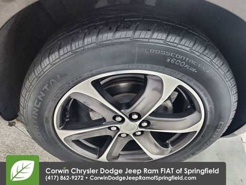 Used 2018 Buick Enclave Essence FWD image 32